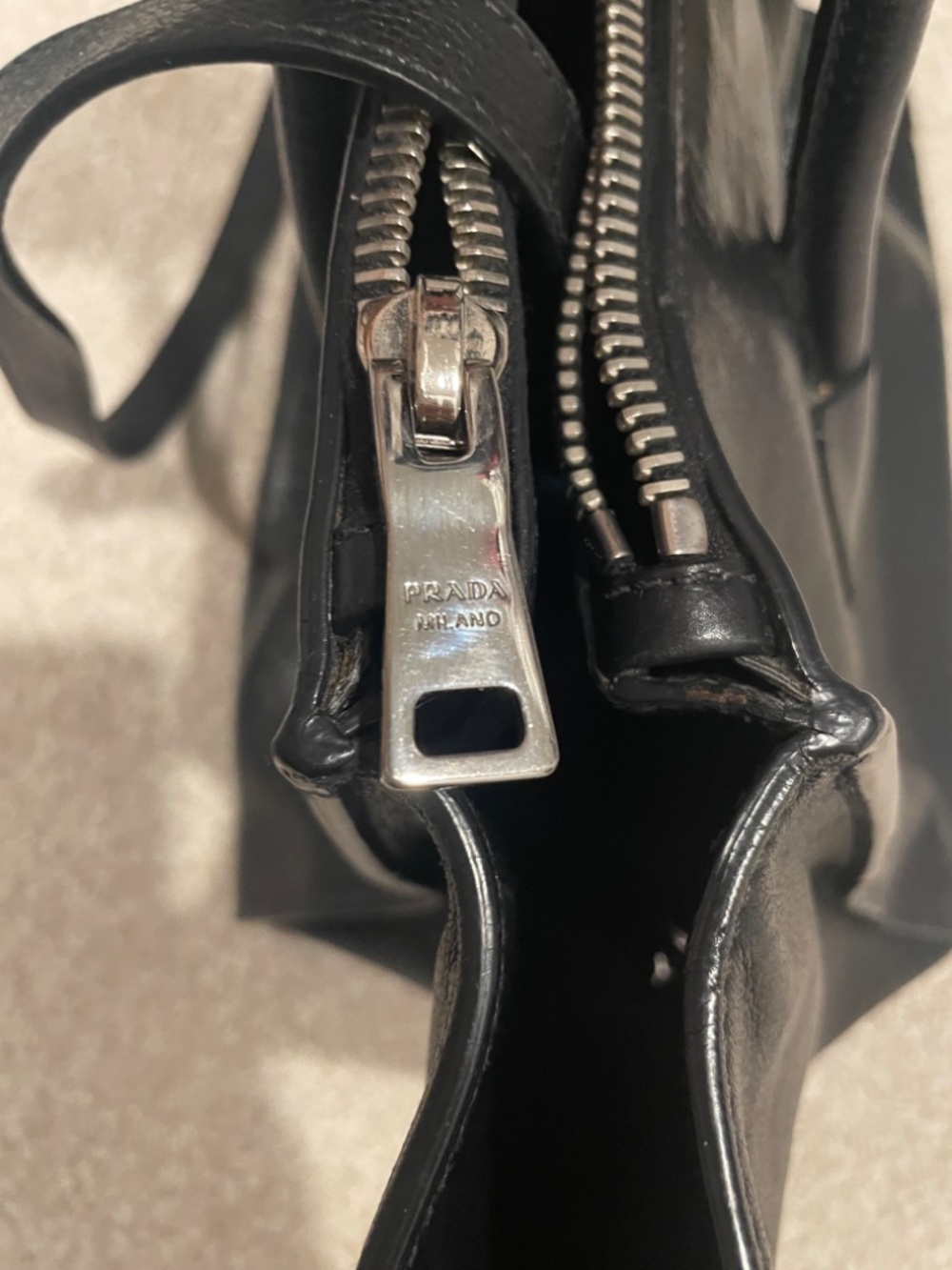 Prada Black Vitello Daino Trapeze tote - Picture 8 of 12
